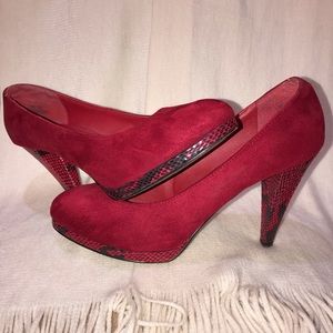 ShoeDazzle red heels